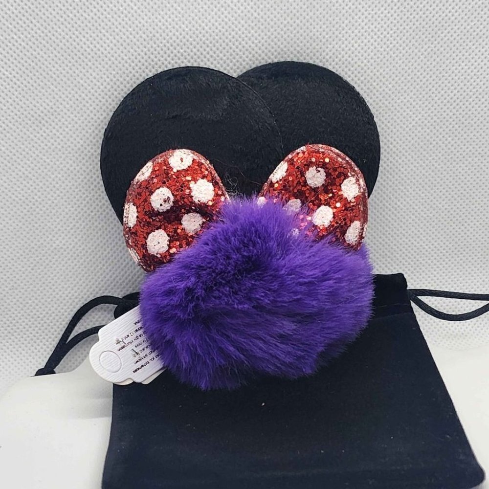 Brand NEW  PURPLE Pom Pom With Minnie Mouse Bow  Design